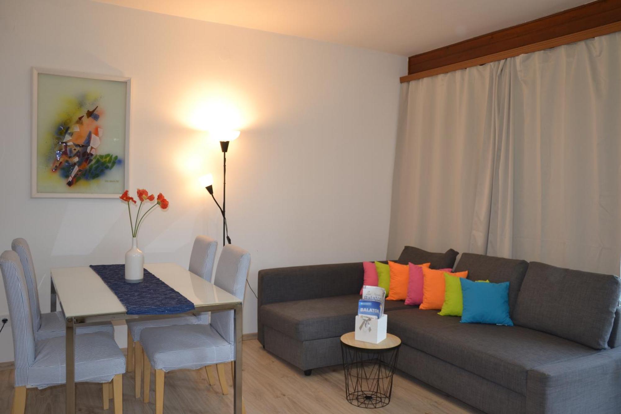 Akvamarin Apartman Keszthely Esterno foto