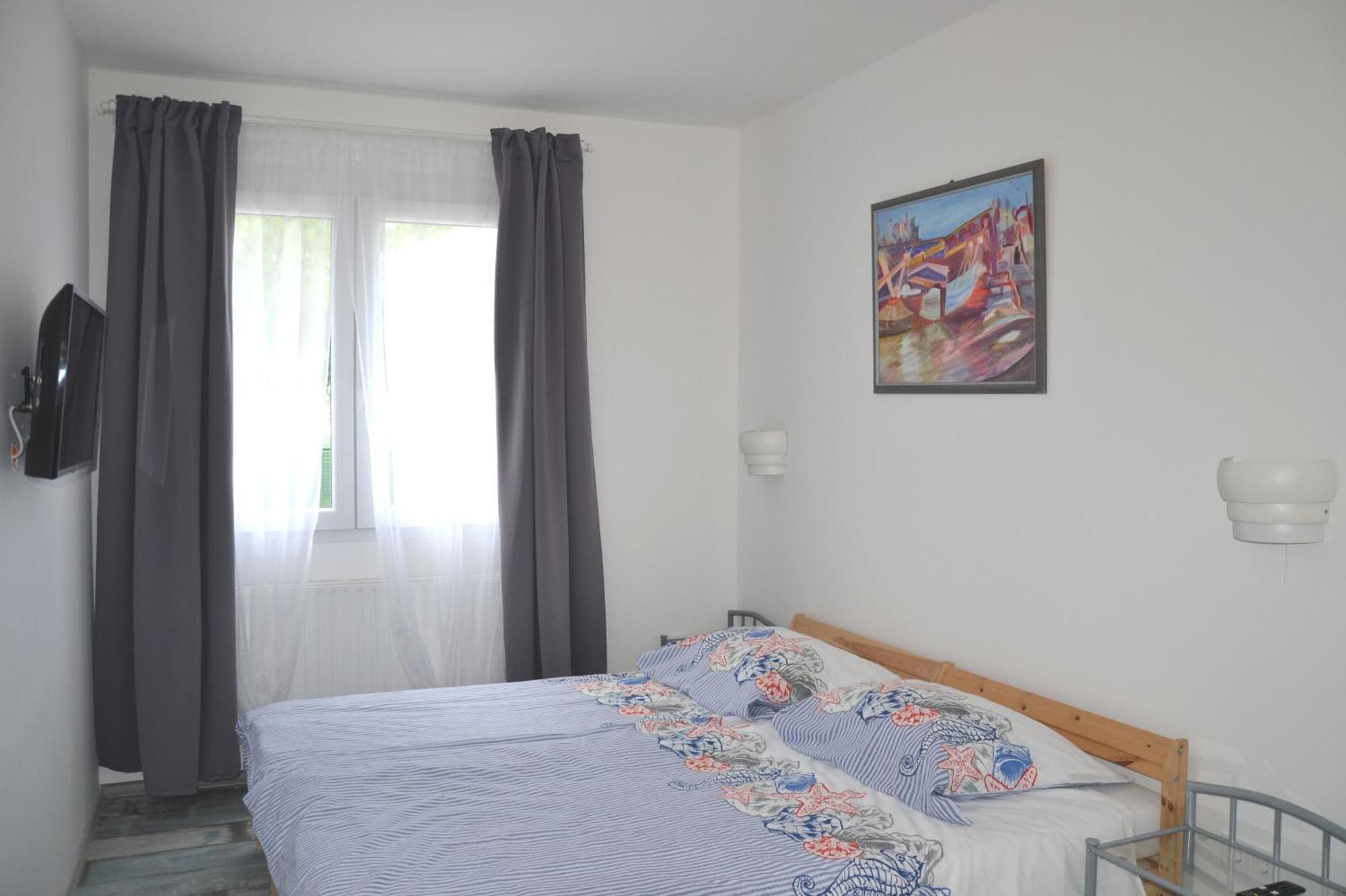 Akvamarin Apartman Keszthely Esterno foto
